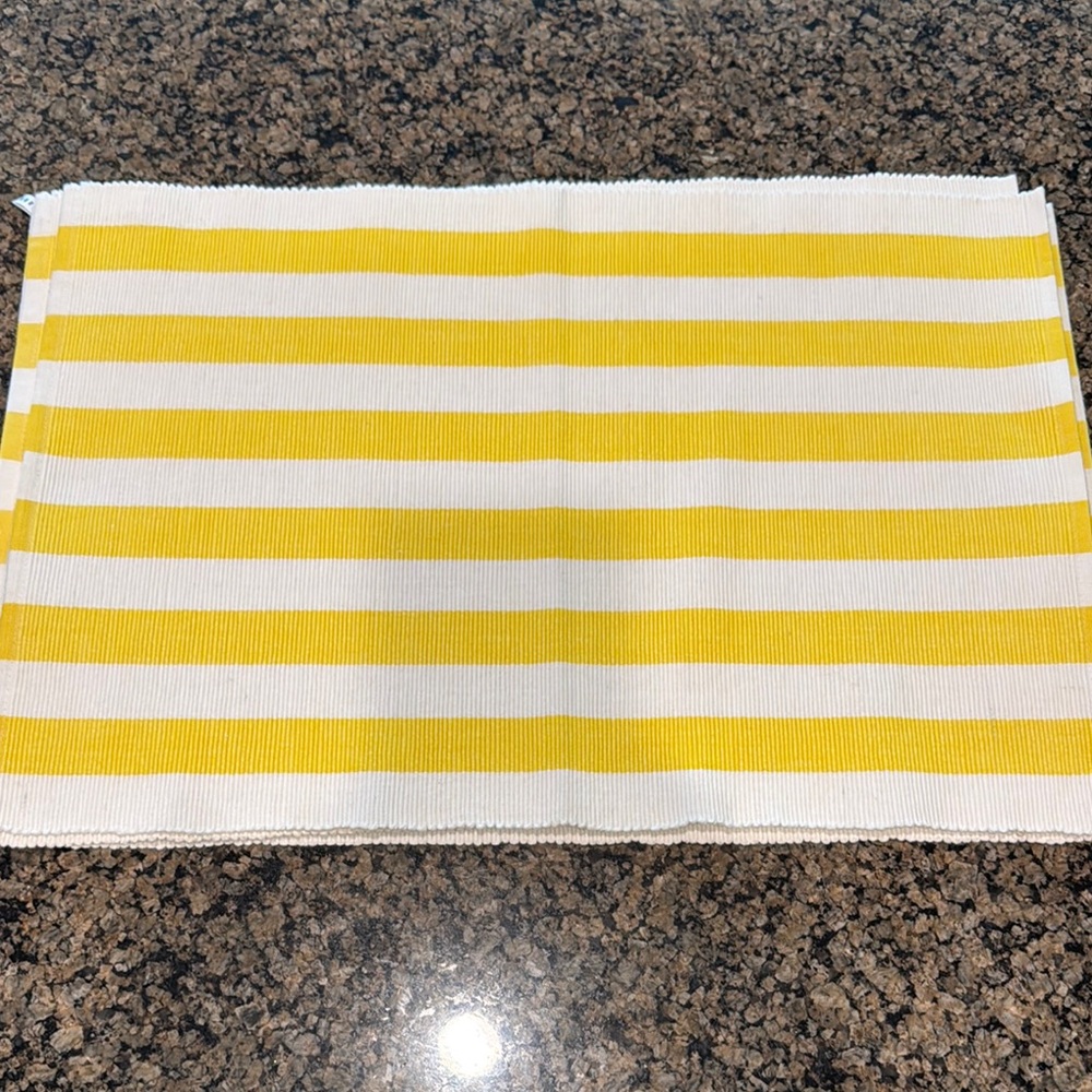 Pottery Barn Set of 4 Yellow and White Striped Table Mat